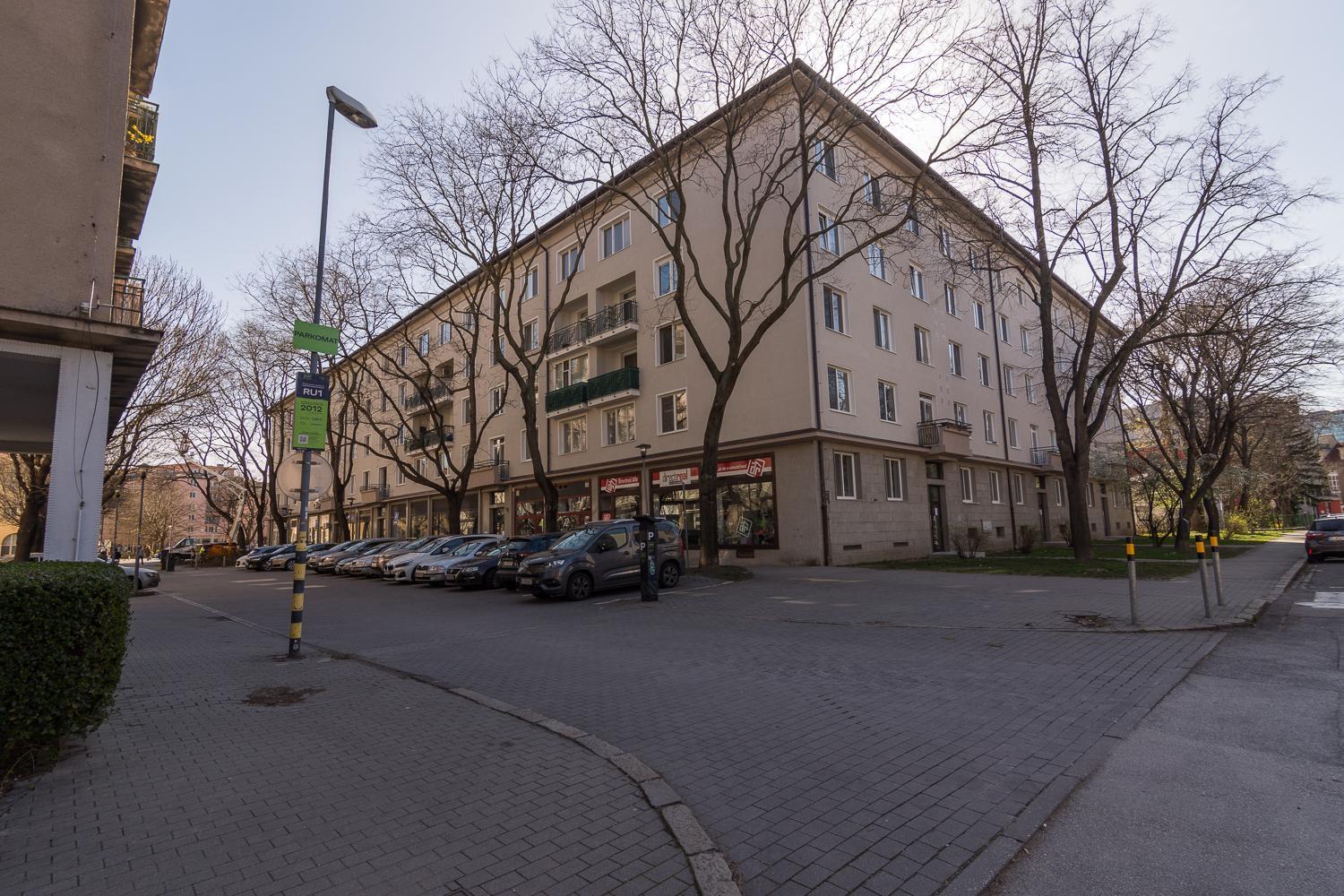 Apartment Anna Bratislava Bagian luar foto